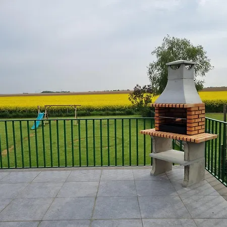 Maison De Situee Entre Liege, Tongres Et Vise *