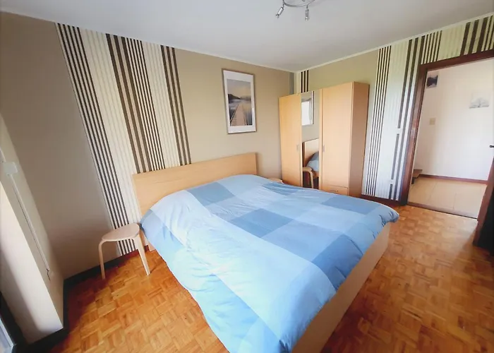 Maison De Situee Entre Liege, Tongres Et Vise *