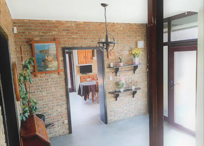 Maison De Situee Entre Liege, Tongres Et Vise * Slins